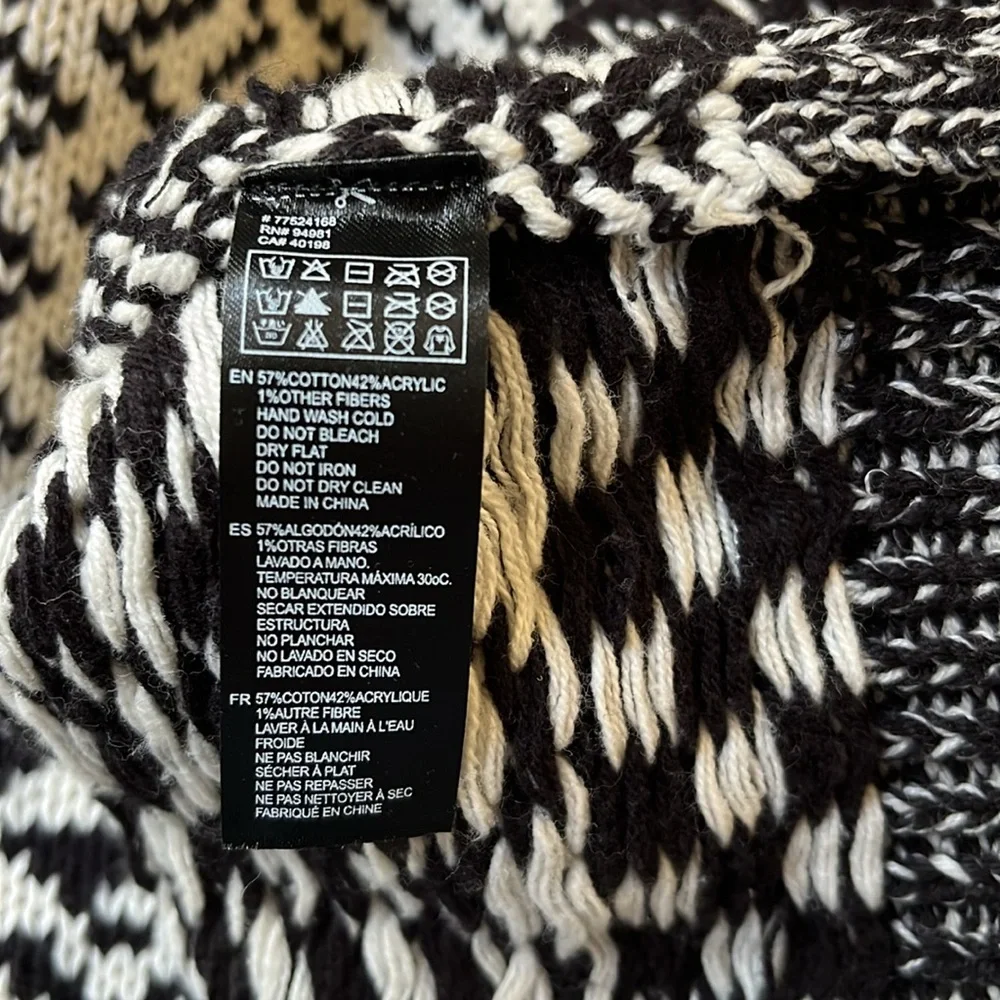 Chunky Cardigan Sweater - Picture 15 of 15